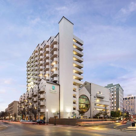 Embassy Suites By Hilton New Orleans Convention Center Exteriör bild