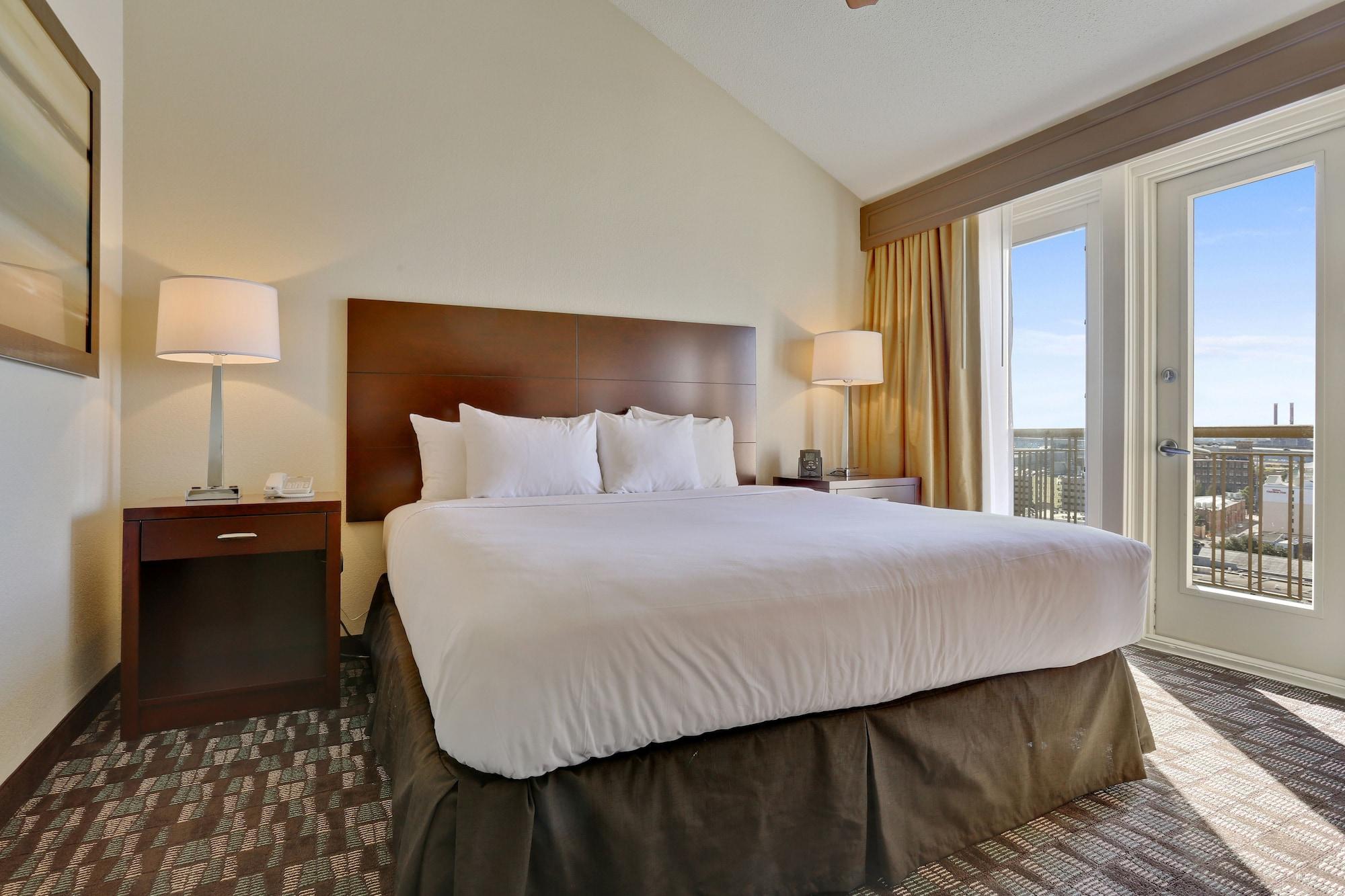 Embassy Suites By Hilton New Orleans Convention Center Exteriör bild