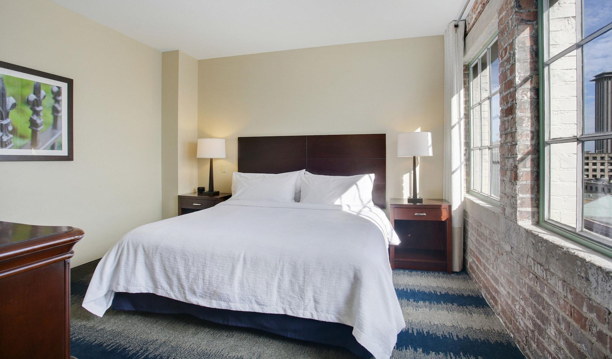 Embassy Suites By Hilton New Orleans Convention Center Exteriör bild