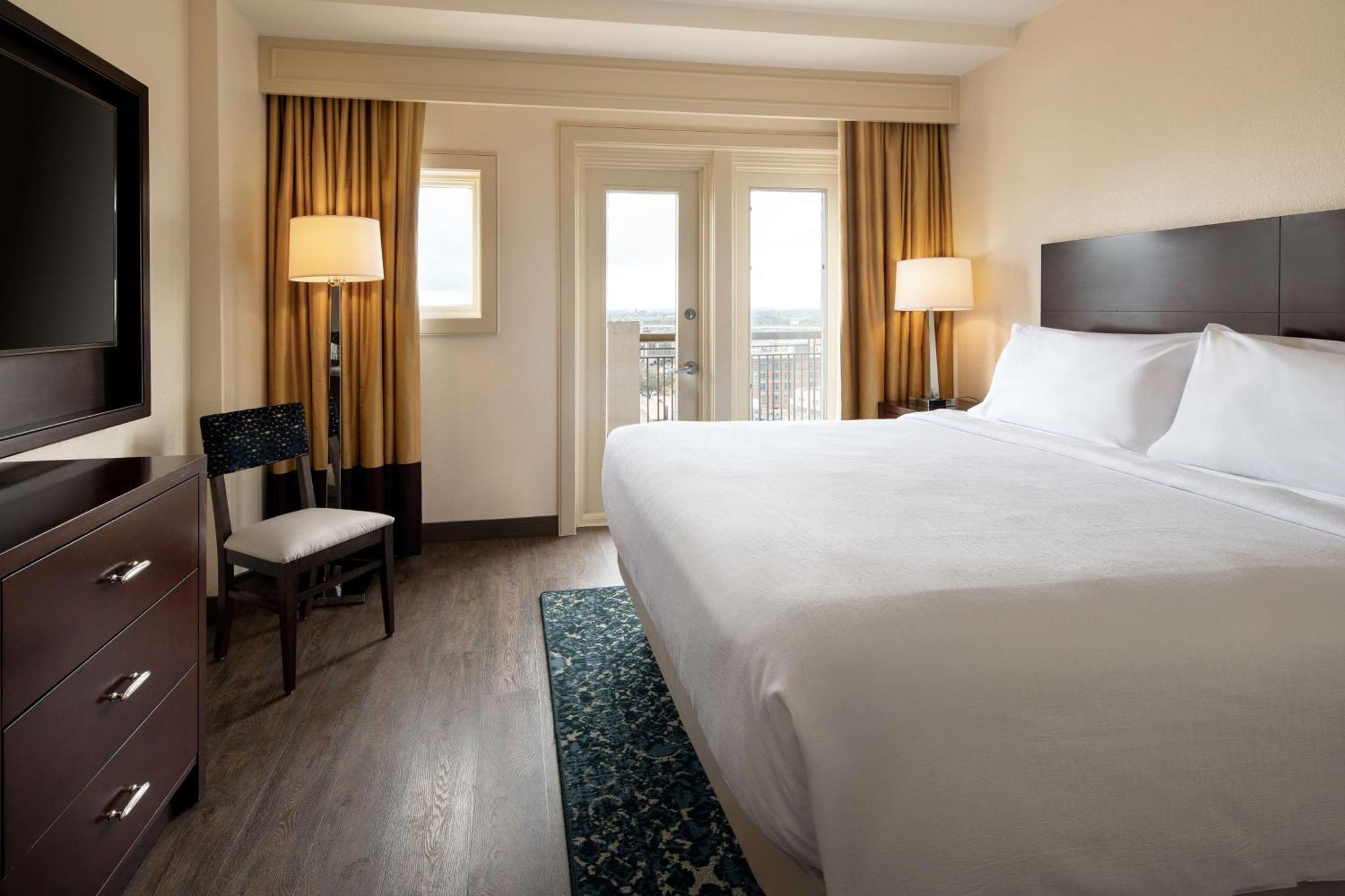 Embassy Suites By Hilton New Orleans Convention Center Exteriör bild