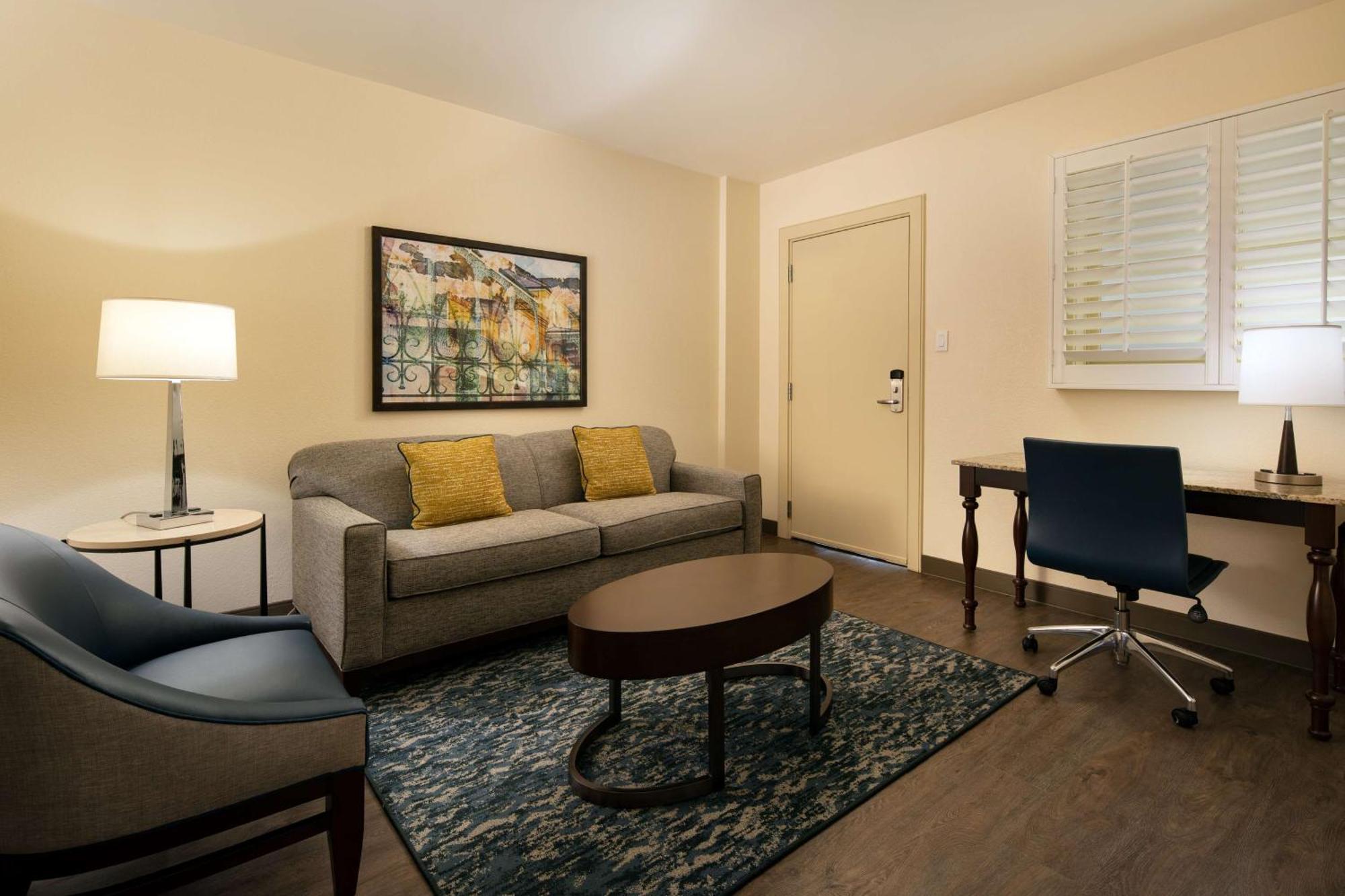 Embassy Suites By Hilton New Orleans Convention Center Exteriör bild